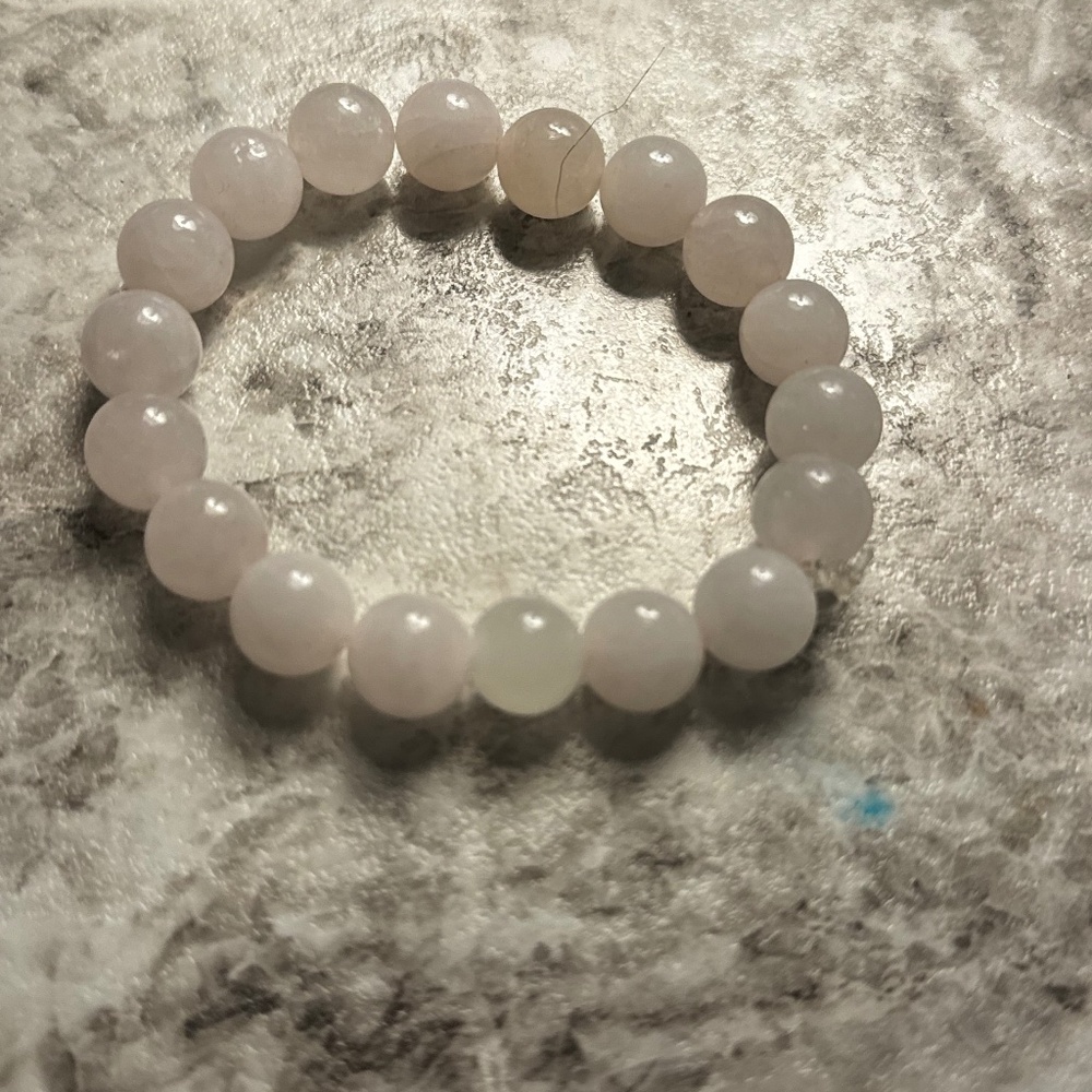 Clear/pink bracelet
